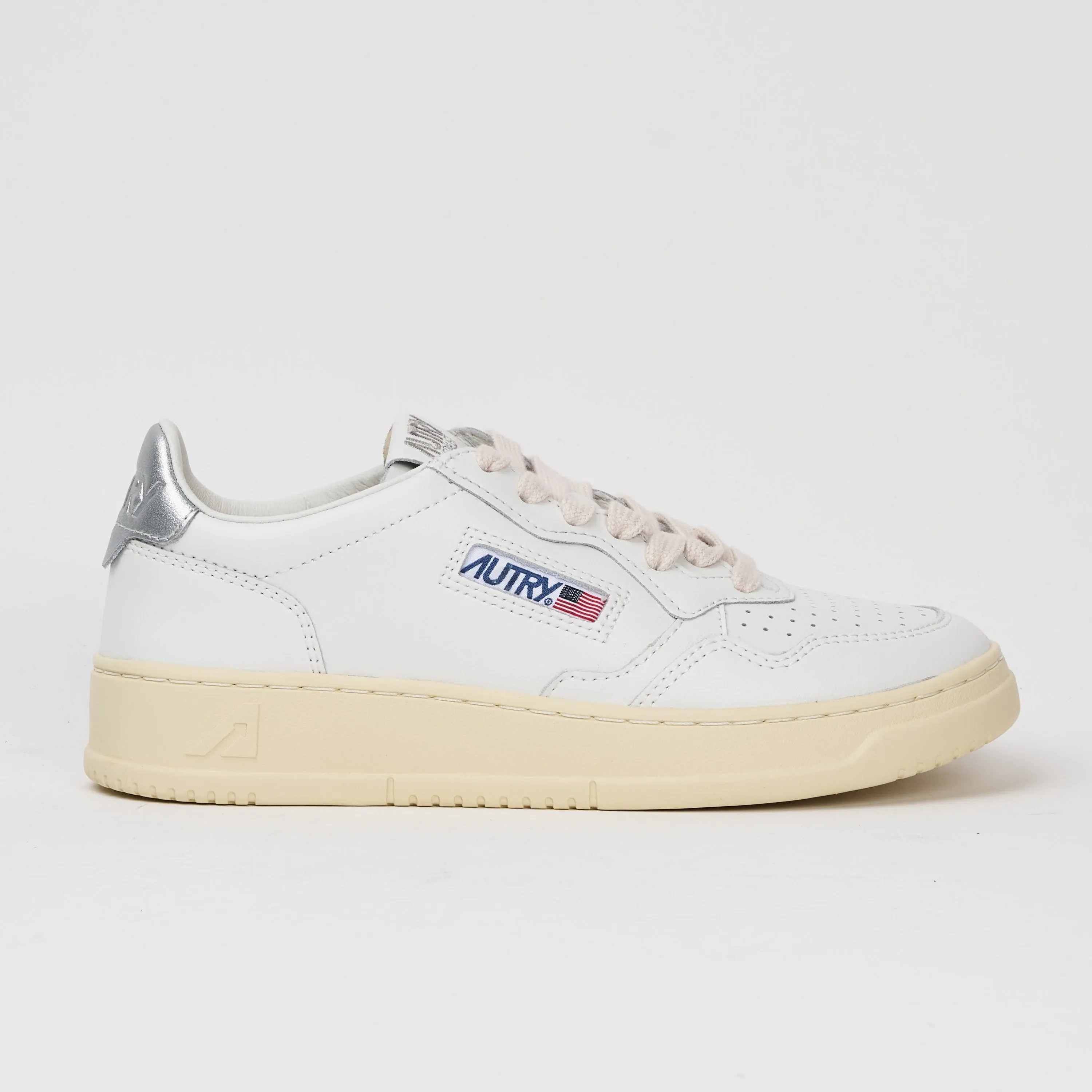 Autry Sneackers Medalist Low Pelle Colore White Silver 4039