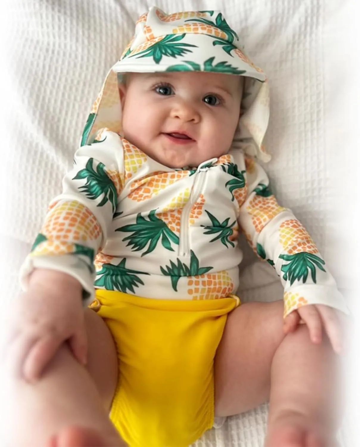 HINTINA Newborn Baby Girl Long Sleeve 2-Pieces Swimsuit Bathing Suit with Hat