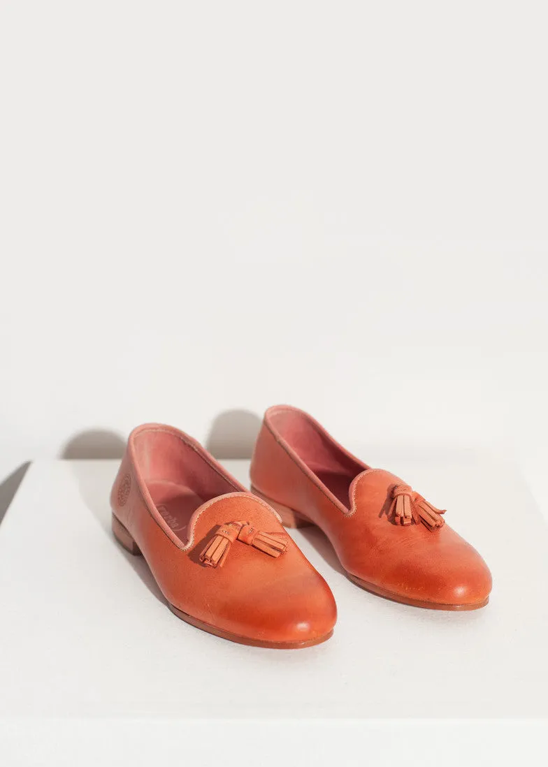 Leather Loafer in Rose - A Stylish and Fashionable Choice