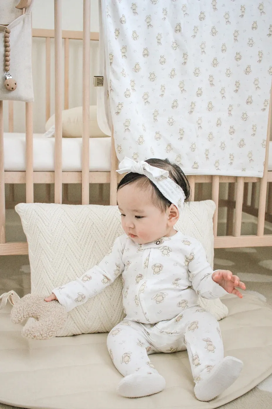 L'ovedbaby Organic 2-Way Zipper Footie | Brixy Bunny Biscuit