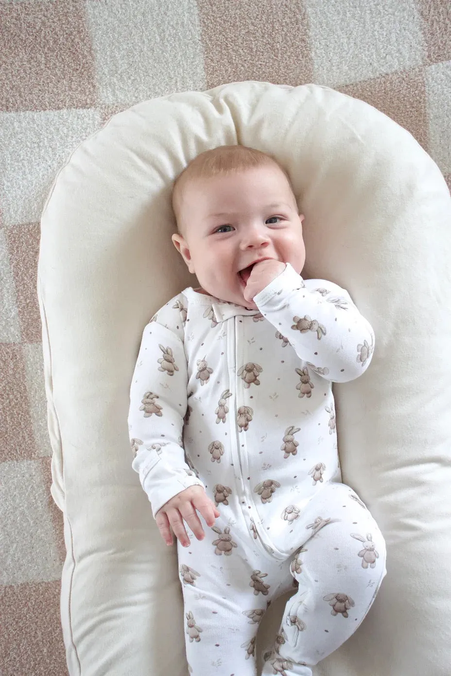 L'ovedbaby Organic 2-Way Zipper Footie | Brixy Bunny Shadow