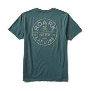 Men's Seek & Explore Signet Premium Tee