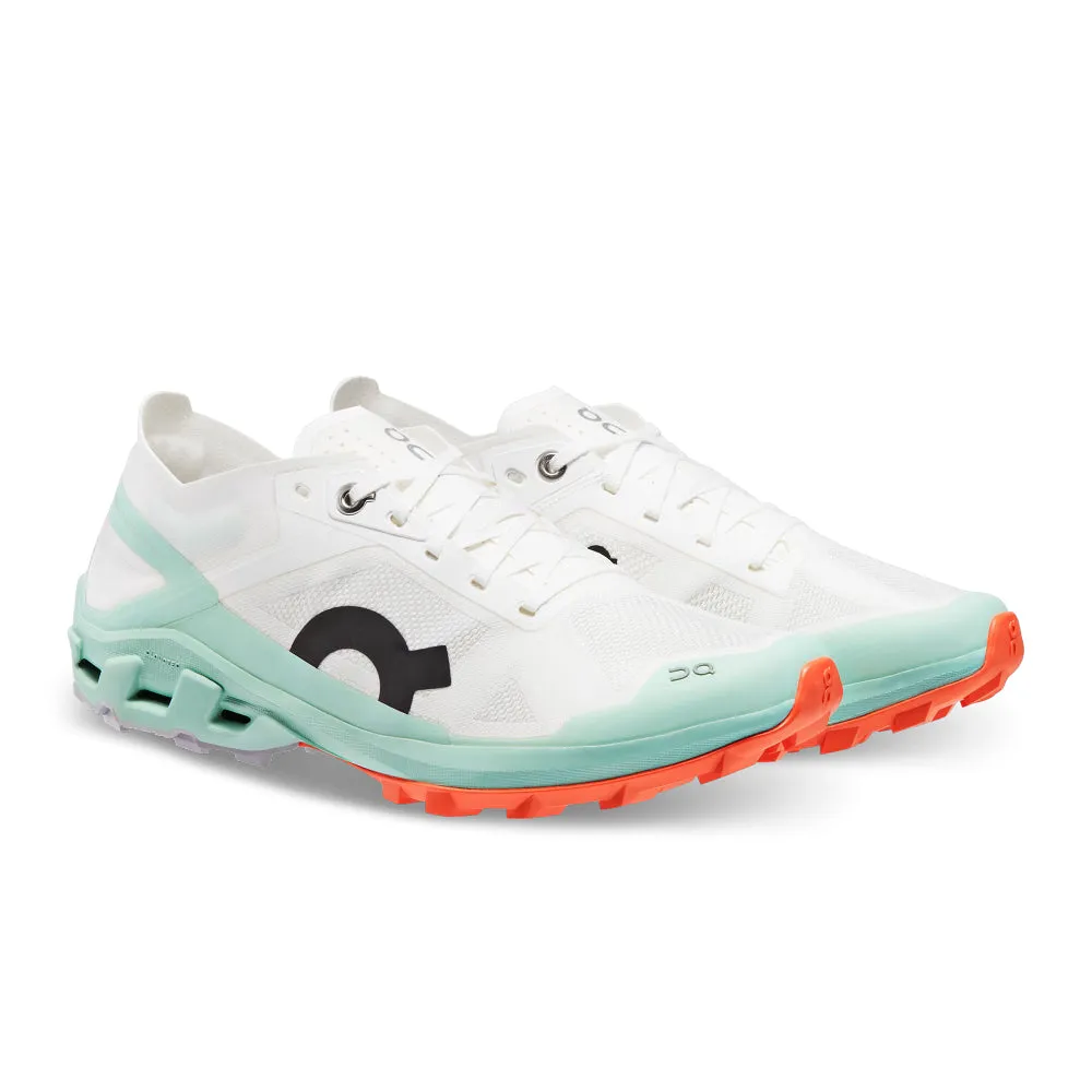 On Running Womens Cloudventure Peak 3.0 Sneaker