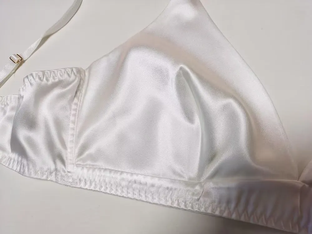 SilRiver Women's Silk Soft Cup Wireless Bra Bralette Top with Smooth Satin