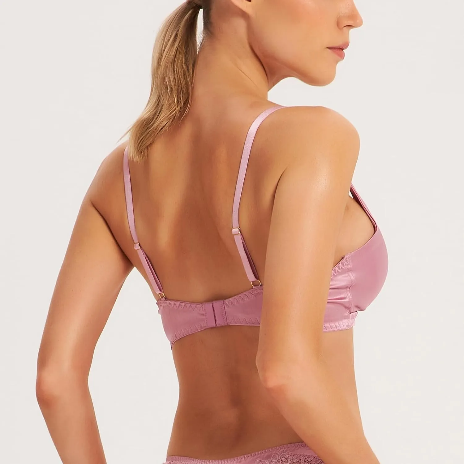 SilRiver Women's Silk Soft Cup Wireless Bra Bralette Top with Smooth Satin