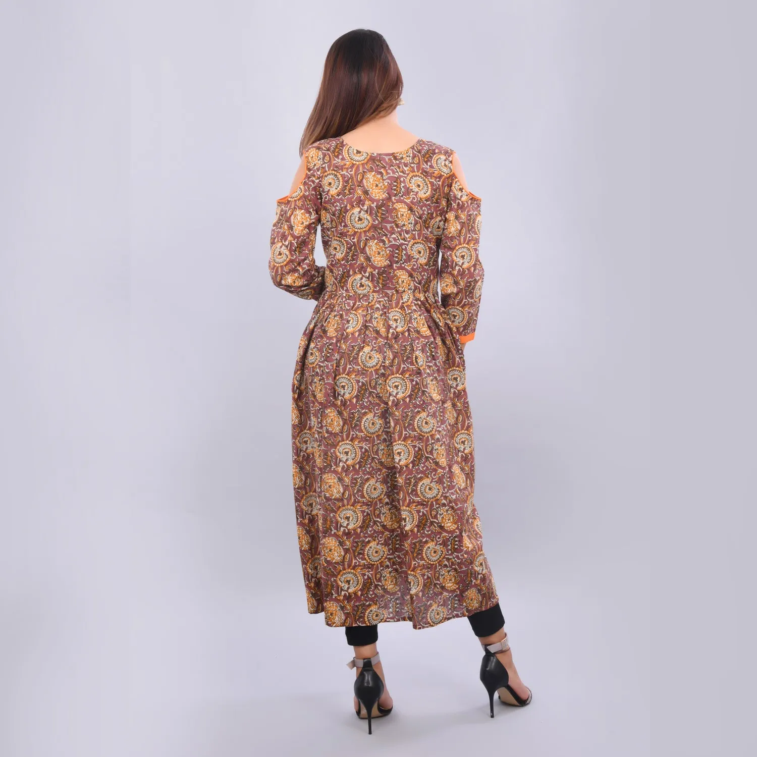 Vedana Women's Cotton Kalamkari Print Cold Shoulder Kurti